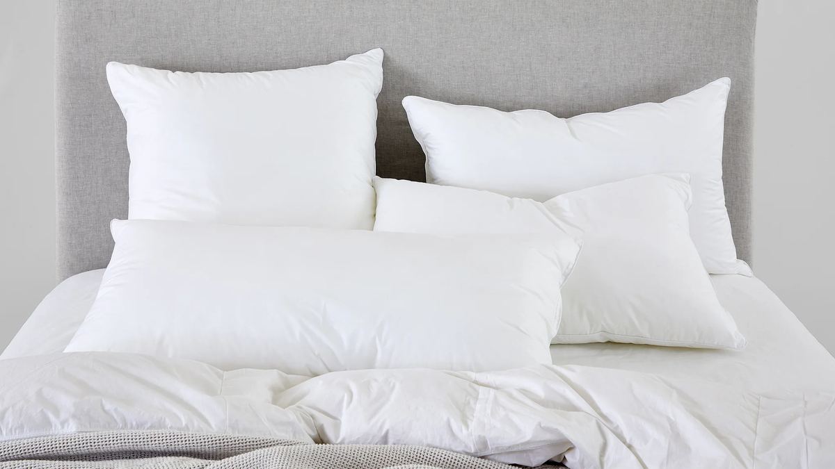 Pillow cleaning removes dust mites and allergens for Sydney households